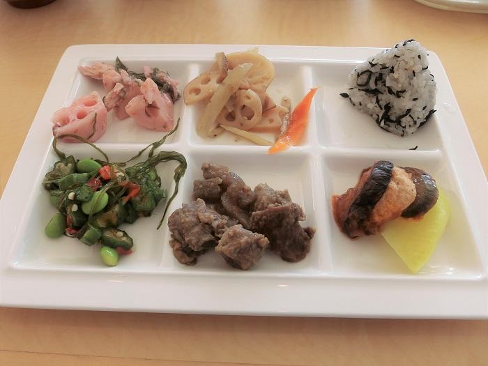 朝食プレート